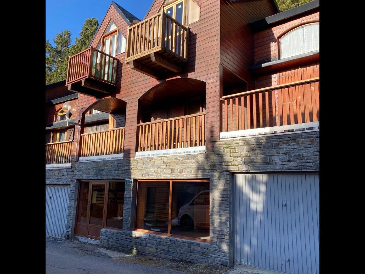Le Cerf - Duplex Avec Superbe Vue Montagne Apartment Les Angles  Exterior foto